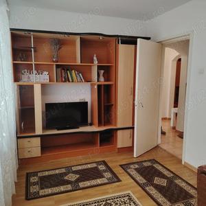 Apartament cu 2 camere decomandat în Narcisa
