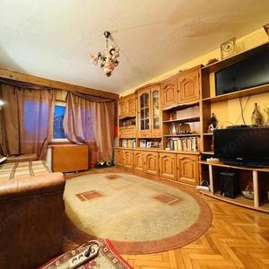 Apartament cu 2 camere decomandat în Rogerius