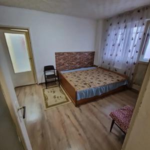 Apartament cu 2 camere nedecomandat în Piața Centrală