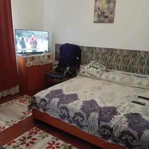 Apartament cu 2 camere decomandat în Bărcănești
