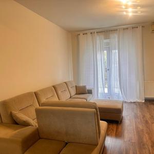 Duplex cu 4 camere cu Teren 168 Mp în Roșu