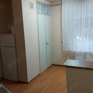 Apartament cu 2 camere semidecomandat în Aradului