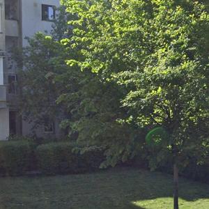 Apartament cu 2 camere decomandat în Florilor