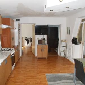 Casă individuală cu 3 camere cu Teren 180 Mp în Ghirodei