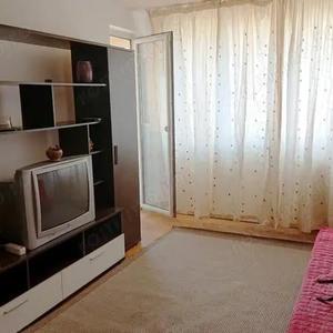 Apartament cu 2 camere semidecomandat în Colentina
