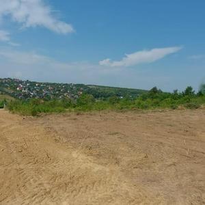 Teren de 1160 mp, în Bucium