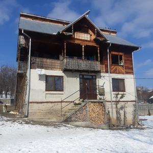 Casă individuală cu 5 camere în Cernișoara