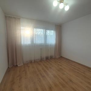 Apartament cu 2 camere decomandat în Lujerului