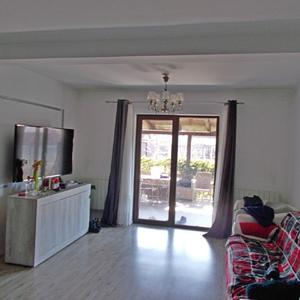 Casă individuală cu 4 camere cu Teren 474 Mp în Sânmihaiu Român