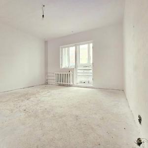 Apartament cu 3 camere decomandat în Vitan Mall