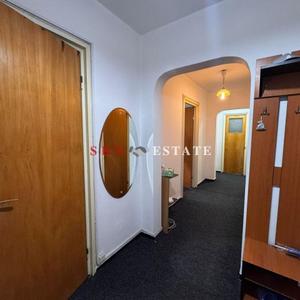 Apartament cu 3 camere în Militari