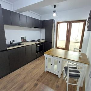 Apartament decomandat în Calea Călărașilor