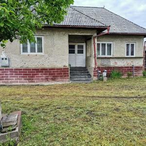 Casă individuală cu 3 camere cu Teren 1500 Mp în Suciu de Sus