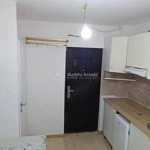 Garsonieră decomandată în Astra