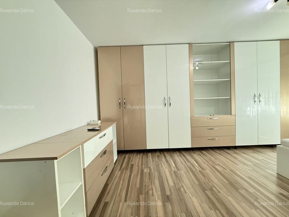 Apartament spatios cu 2 dormitoare   |   Zona Soarelui - 5