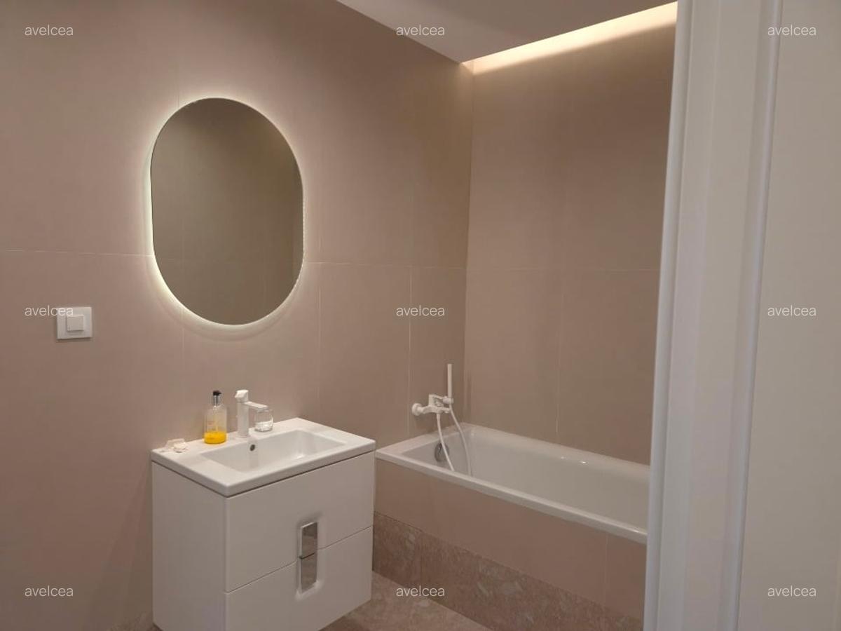 Apartament cu 2 camere decomandat în Sisești - 11