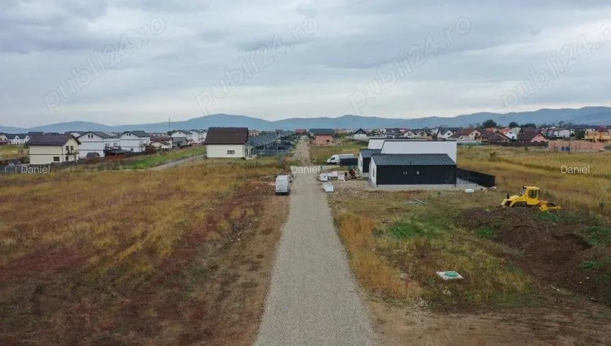 Terenuri cartier Izvor cu bransamente la utilitati - 7