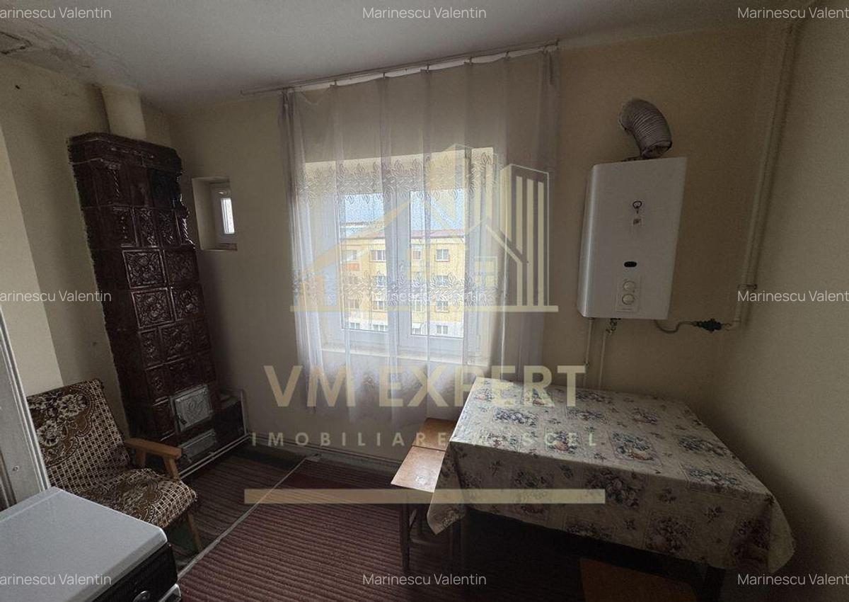 APARTAMENT 2 CAMERE 2 BALCOANE ETAJ 4 GRUI CAMPULUNG - 8