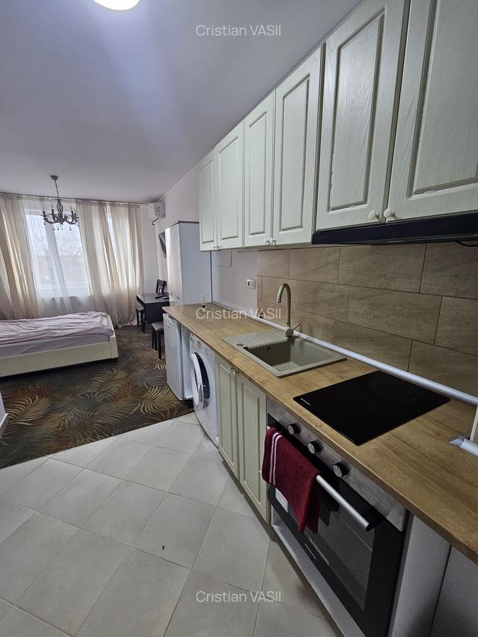 Garsoniera zona Iulius Town/Complex Euro -  bloc reabiliat !! - 8