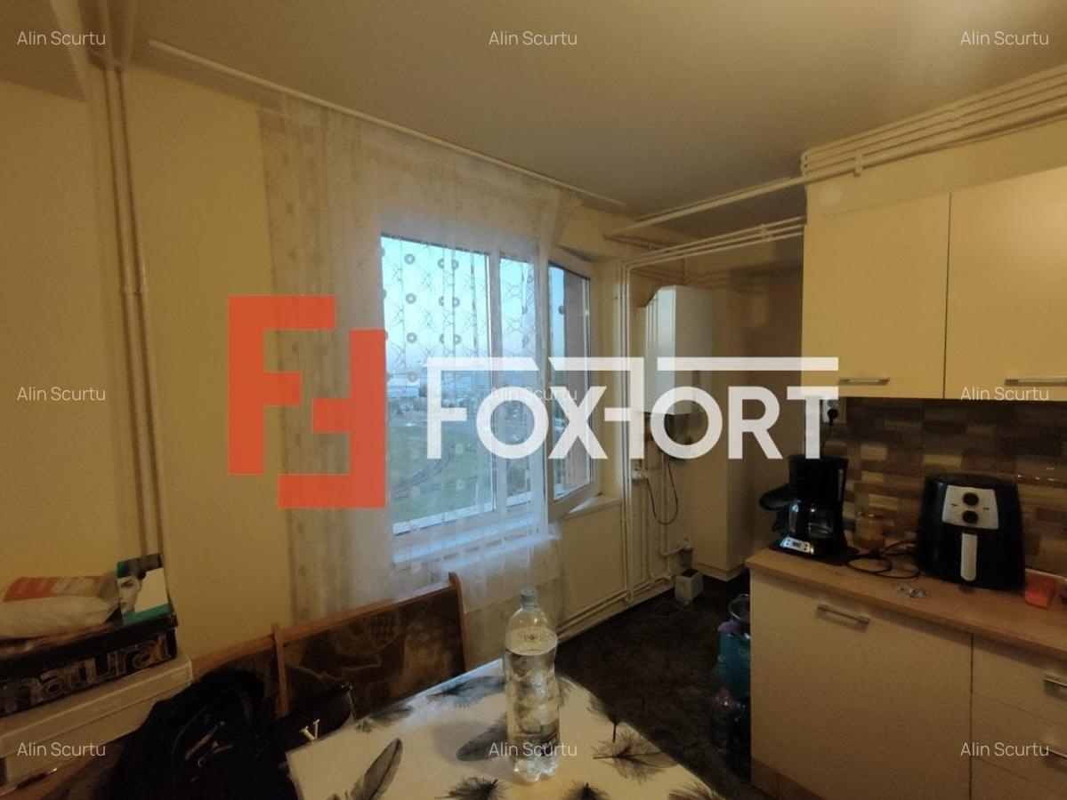 Apartament cu 4 camere decomandat, mobilat în Buziașului - 17