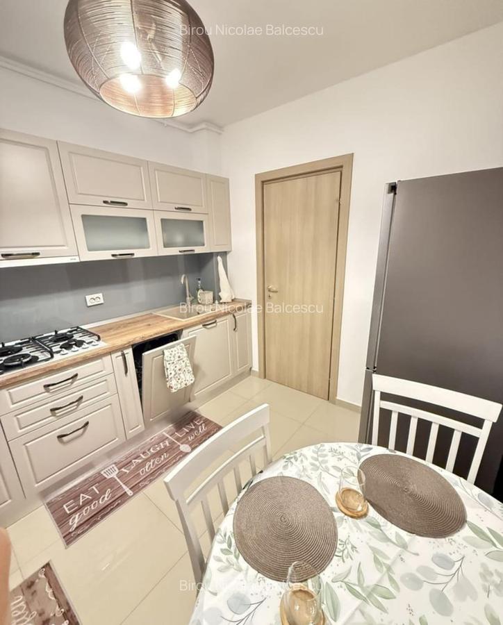 Apartament 3 camere Lux+Loc de parcare in Bloc Nou zona Victoriei - 12