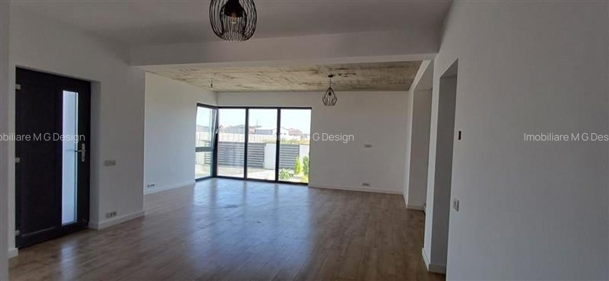 Casă cu 5 camere în Moșnița Nouă - 5