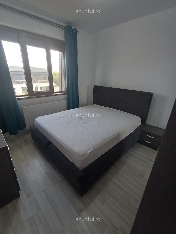 Militari-Rosu - 4 Militari-Rosu - 4