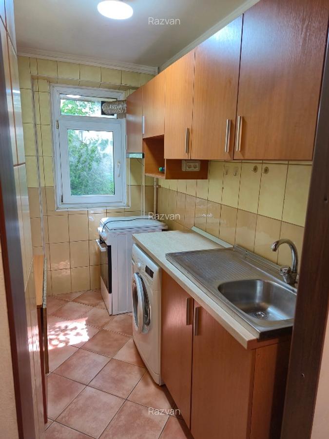 Inchiriez apart 2 camere decomandat zona Granitul Pantelimon - 3