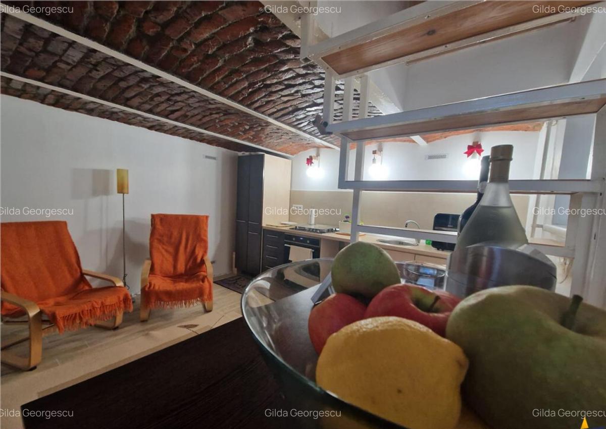 Armonie intre rustic si modern, complet renovat, zona Centra - 15