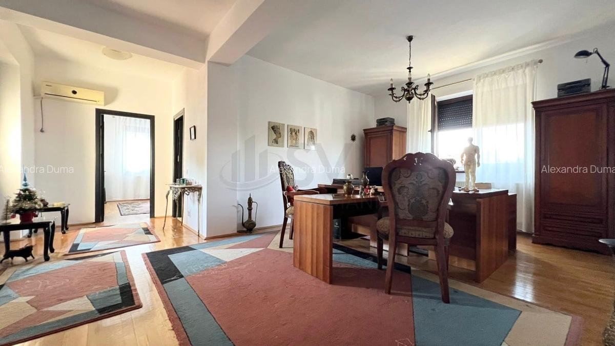 REV2004960 Vila 10 Camere Jandarmeriei Baneasa Sisesti l De vanzare - 11