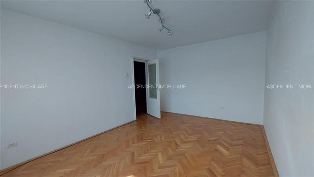 Compozitie frumoasa si luminoasa, pe 90 mp, Dambu Pietros, Targu Mures - 10