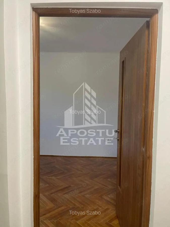 Apartament cu 2 camere, renovat, nemobilat, cu clima, in centru - 5