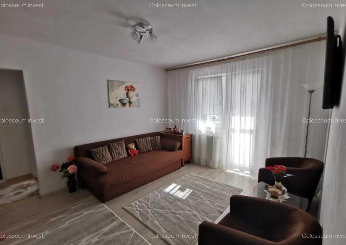 Apartament 2 camere, semidecomandat - zona Garii - 4