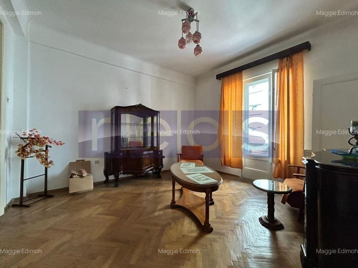 Apartament cu 4 camere circular în Universitate - 5