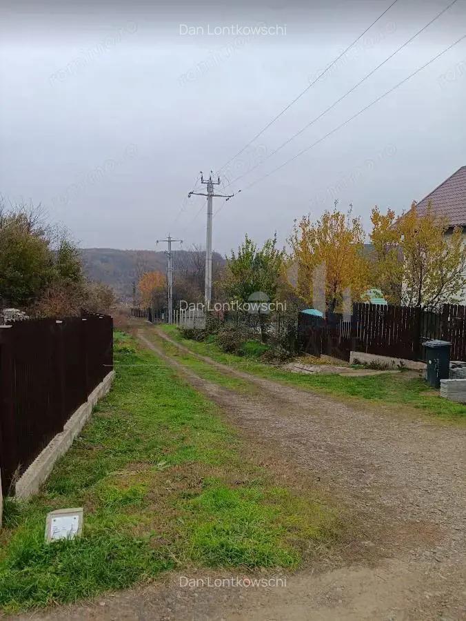 Valea ursului, TEREN 1000mp. utilitati la limita terenului - 2