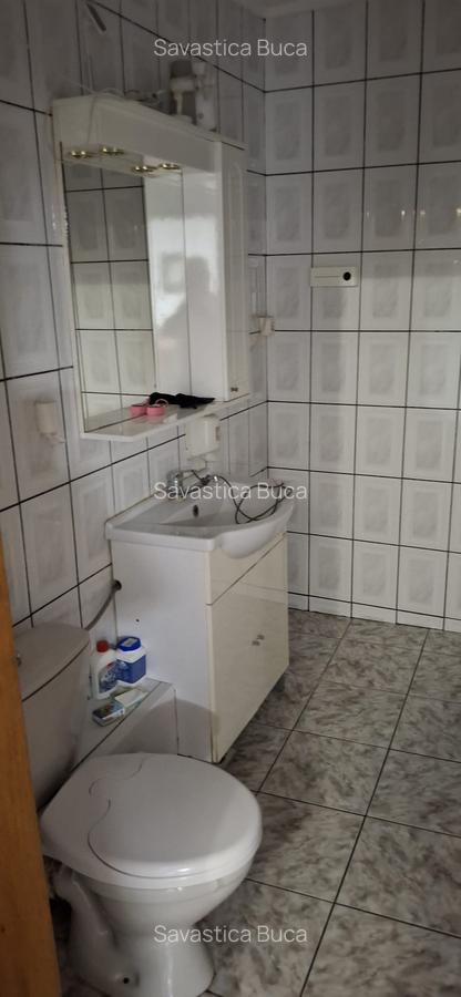 Apartament 3 camere central, etajul 3/3, decomandat cu CT. - 4
