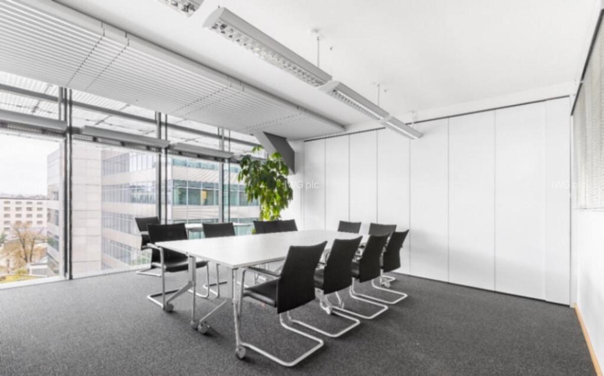 Spa?iu de birou privat pentru 1 persoana in Regus City Centre - 2