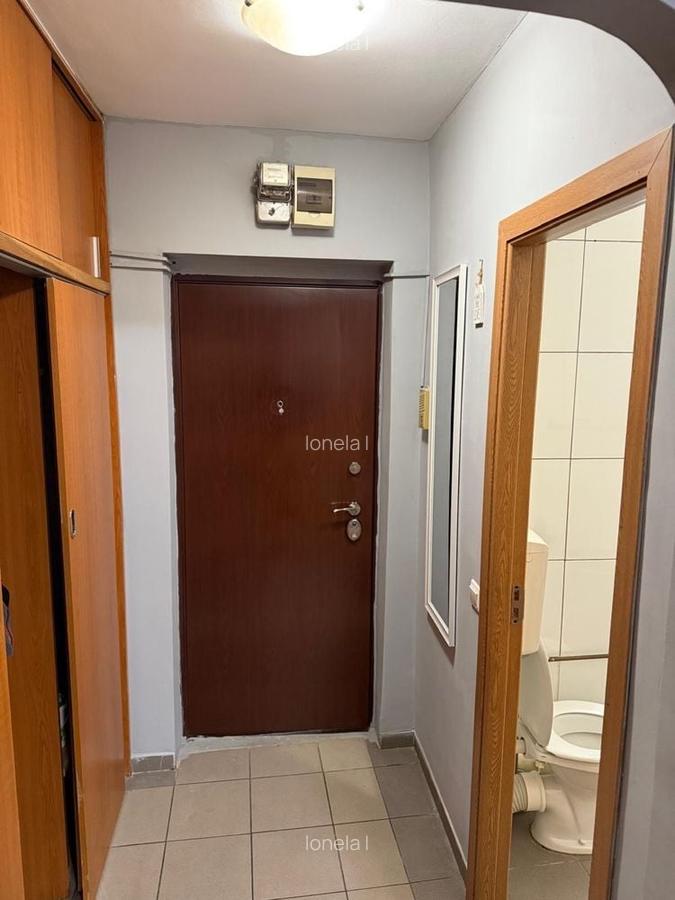 Favorit - 7 minute metrou - Garsoniera OPEN SPACE - 8