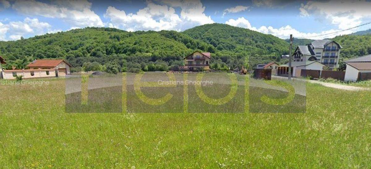 VANZRE-TEREN - INTRAVILAN 650 mp deschidere 25 mp RASNOV -BRASOV - 5