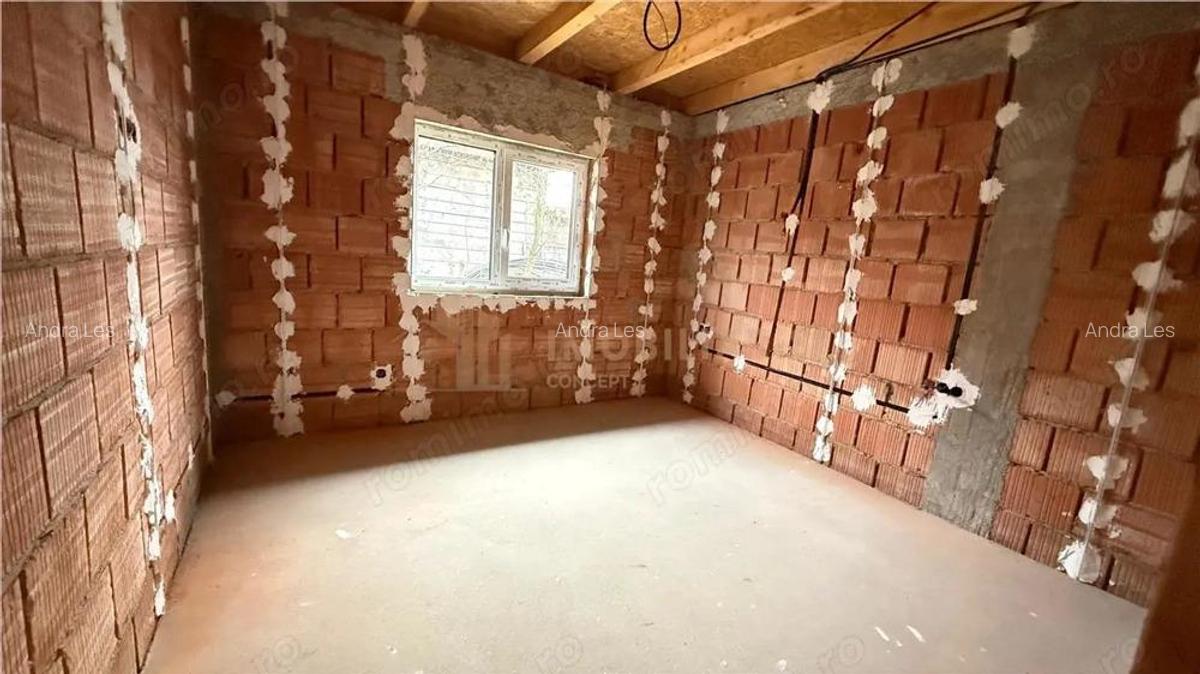 Casa de vanzare in Mocira - 9