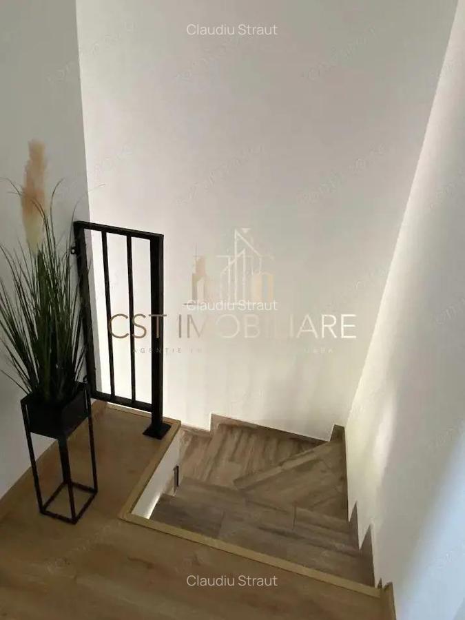 De vanzare Casa tip duplex in Mo?ni?a Veche, - 6