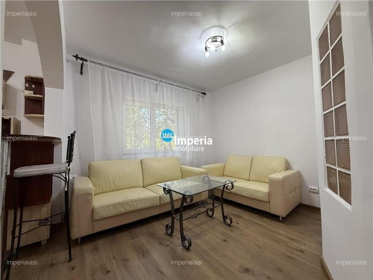 Inchiriez apartament 2 camere, open space, Podul de Fier - 1