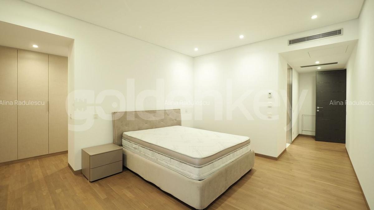 Apartament cu 5 camere semidecomandat, mobilat în Primăverii - 9