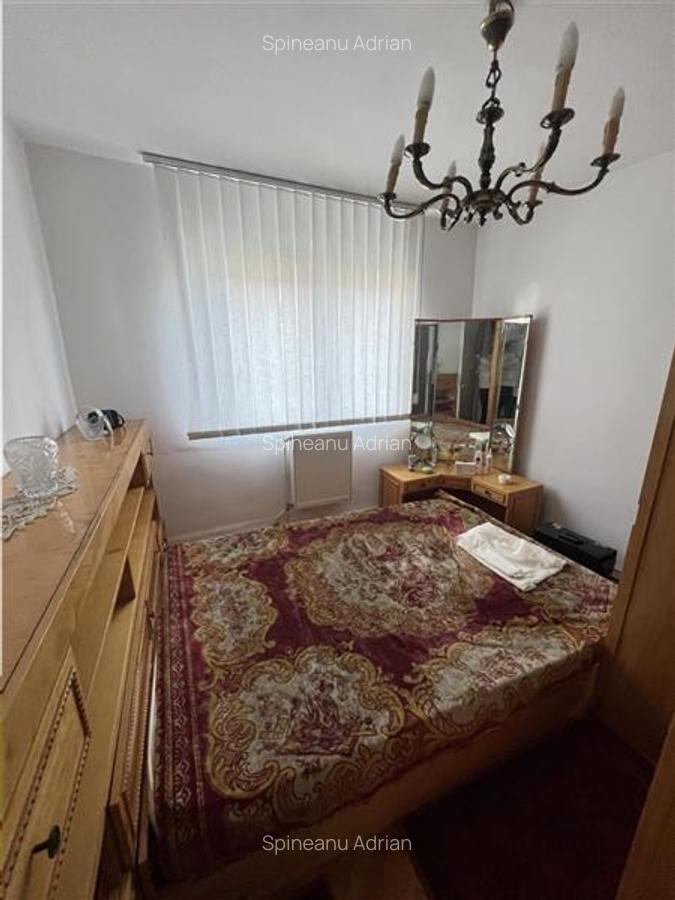 4 camere etaj 1 langa Fac Dragan mobilat, utilat - 13