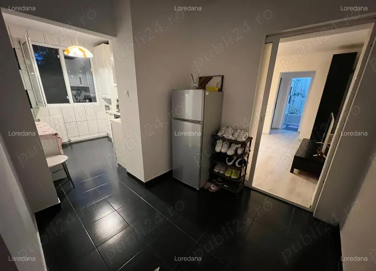 Inchiriez apartament 2 camere CENTRU - 9