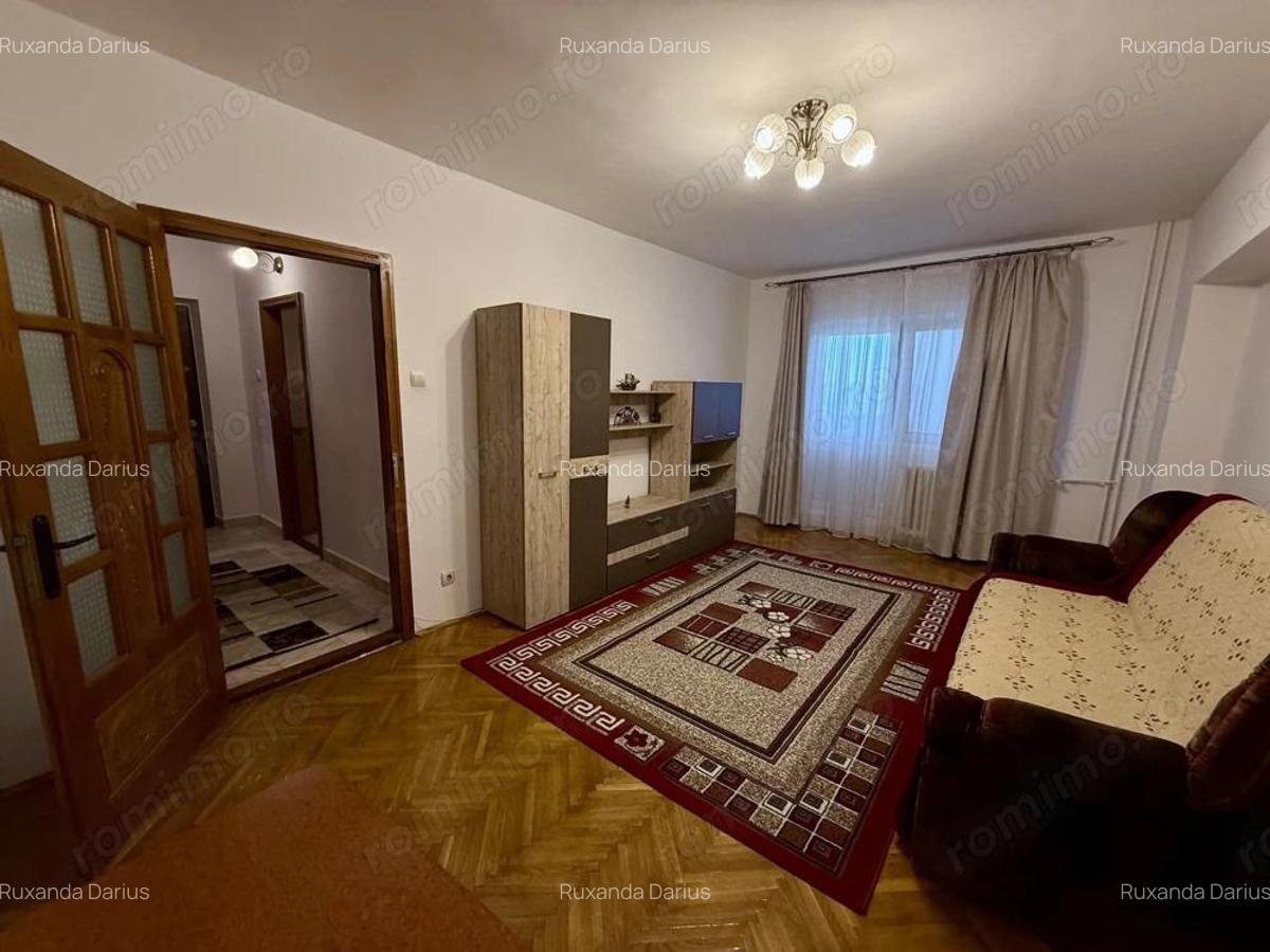 Apartament cu 3 camere decomandat | Zona Fabric - 1