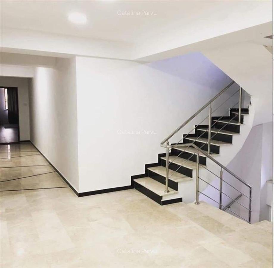 Apartament cu 2 camere decomandat, mobilat în Băneasa - 11