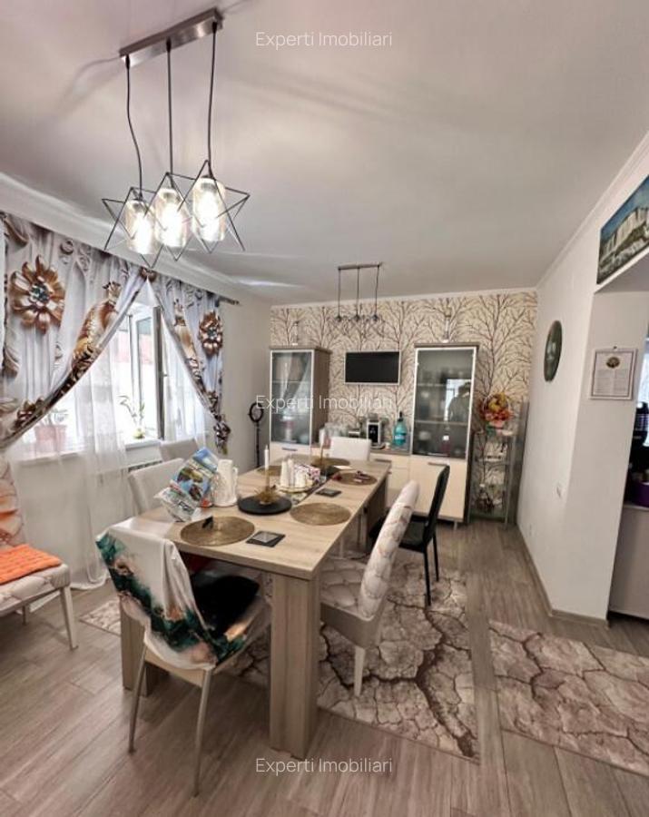 Casa primitoare in zona Mamaia Sat - 2