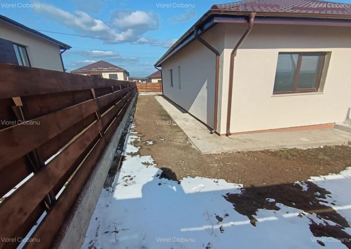 CASA SINGLE DEOSEBITA 4 CAMERE,VALEA LUPULUI ,IASI - 6