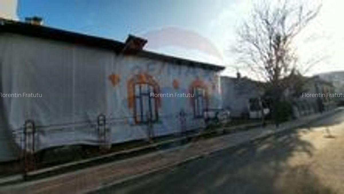 Casa de vanzare in zona ultracentrala si 736mp teren Constanta - 6